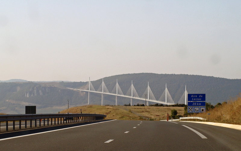 Illustration for article titled The Ten Best Highways In The World